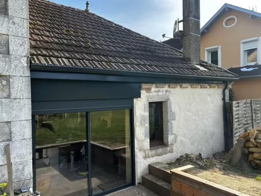 Habillage de bandeaux et de sous-faces en aluminium à Capbreton