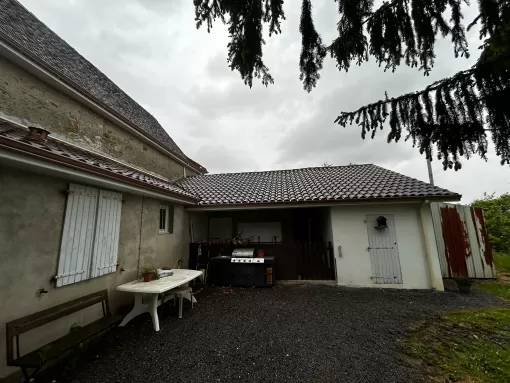 Pose de gouttière sur mesure à Anglet avec MSG, Capbreton, MSG