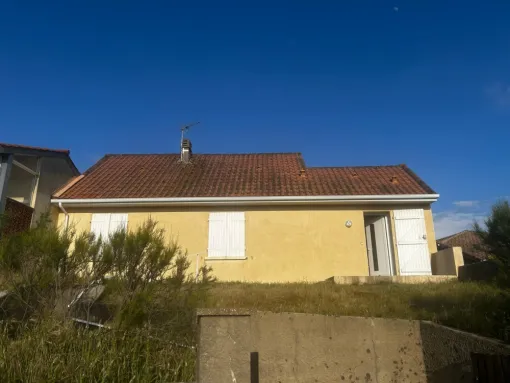 Chantier de renovation d'avant toit complet sur capbreton , Capbreton, MSG