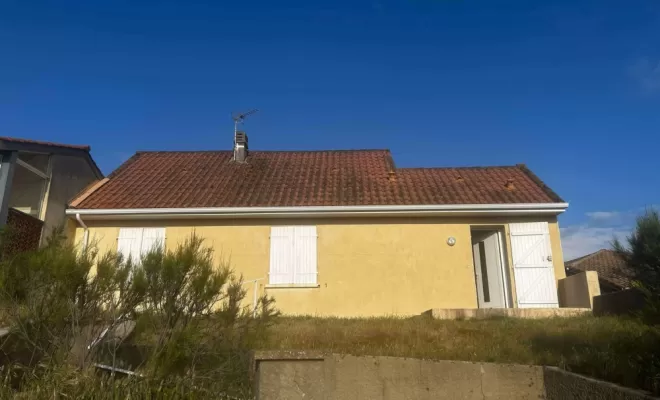 Chantier de renovation d'avant toit complet sur capbreton , Capbreton, MSG