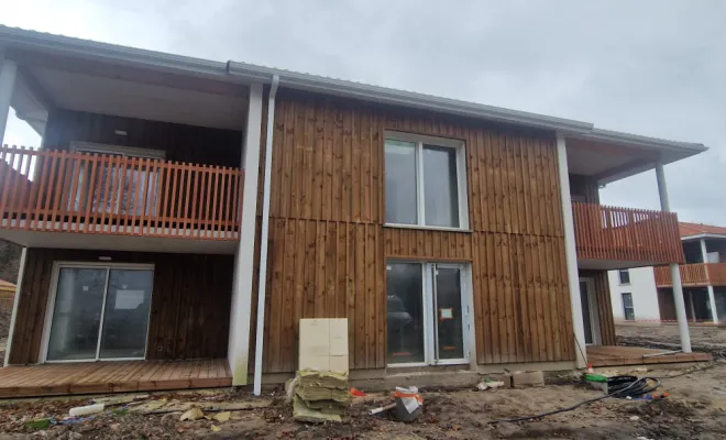 pose de gouttière aluminium 9010 sur Lit  et Mixe  , Capbreton, MSG